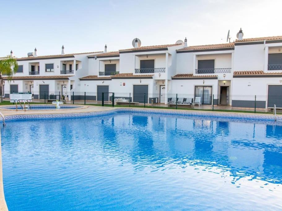 Вилла Magnolia O House - Pool View & Privat Garden & Garage Албуфейра Экстерьер фото